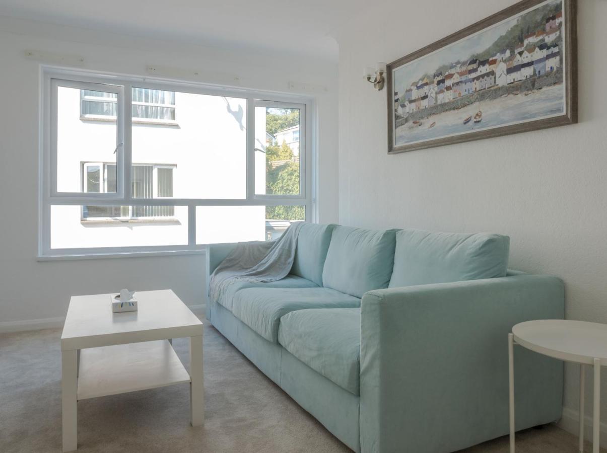 Riverside Apartment With Views And Parking คิงส์บริดจ์ ภายนอก รูปภาพ